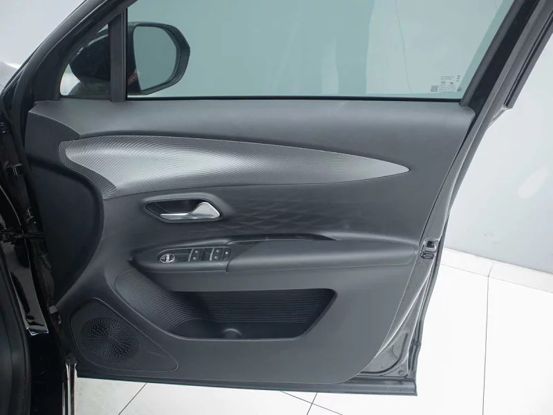 Vehicle Image for 22/25for Lepas L4 1.5T Javan DCT
