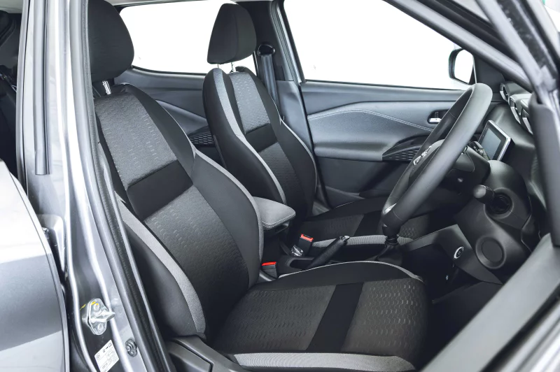 Vehicle Image for 25/26for Nissan Magnite 1.0T Acenta MT