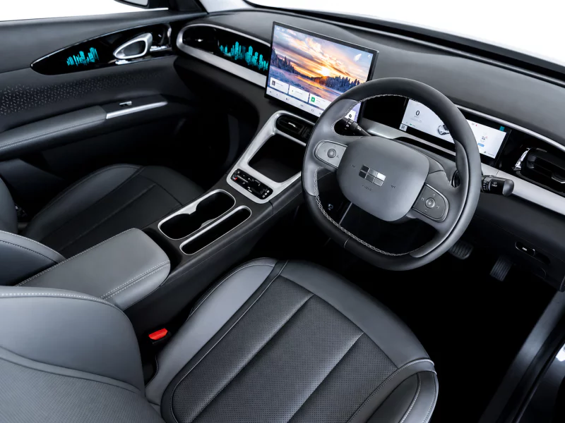 Vehicle Image for 25/25for Geely E2 Apex