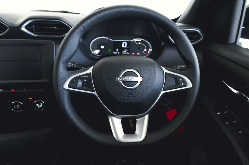 Vehicle Image for 22/27for Nissan Magnite 1.0 Visia MT
