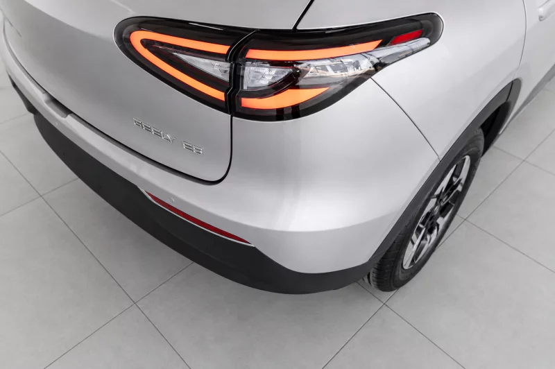 Vehicle Image for 7/25for Geely E2 Apex