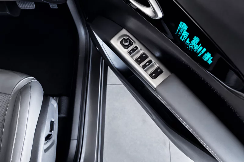 Vehicle Image for 22/25for Geely E2 Apex