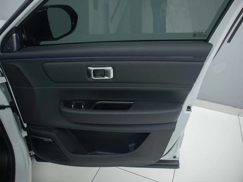 Vehicle Image for 18/23for JAECOO J7 SHS 1.5 TDGI DHT PHEV