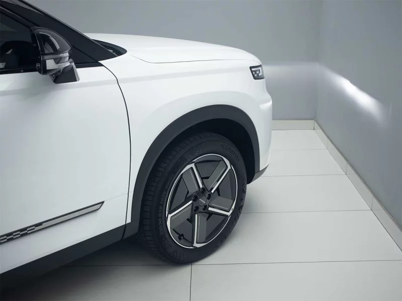 Vehicle Image for 8/23for JAECOO J7 SHS 1.5 TDGI DHT PHEV