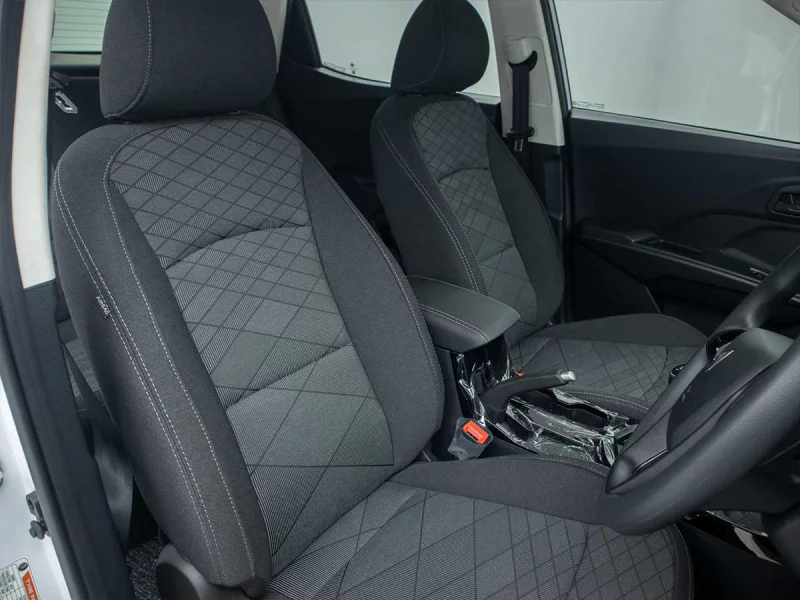Vehicle Image for 23/23for Mahindra XUV3X0 1.2 MX3 MT