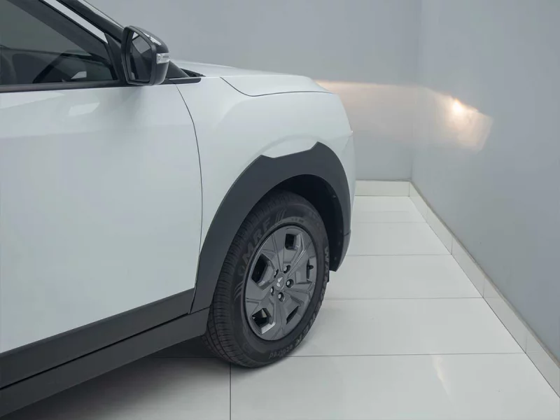 Vehicle Image for 4/23for Mahindra XUV3X0 1.2 MX3 MT