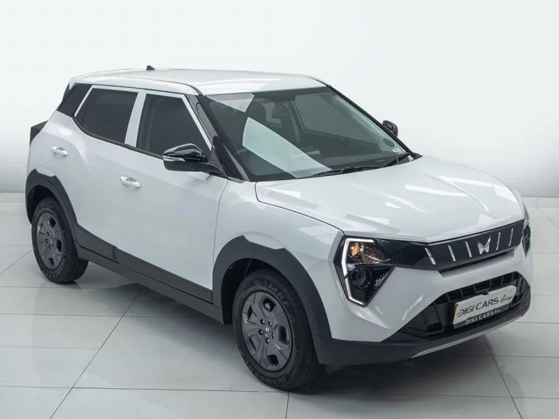 Vehicle Image for 3/23for Mahindra XUV3X0 1.2 MX3 MT