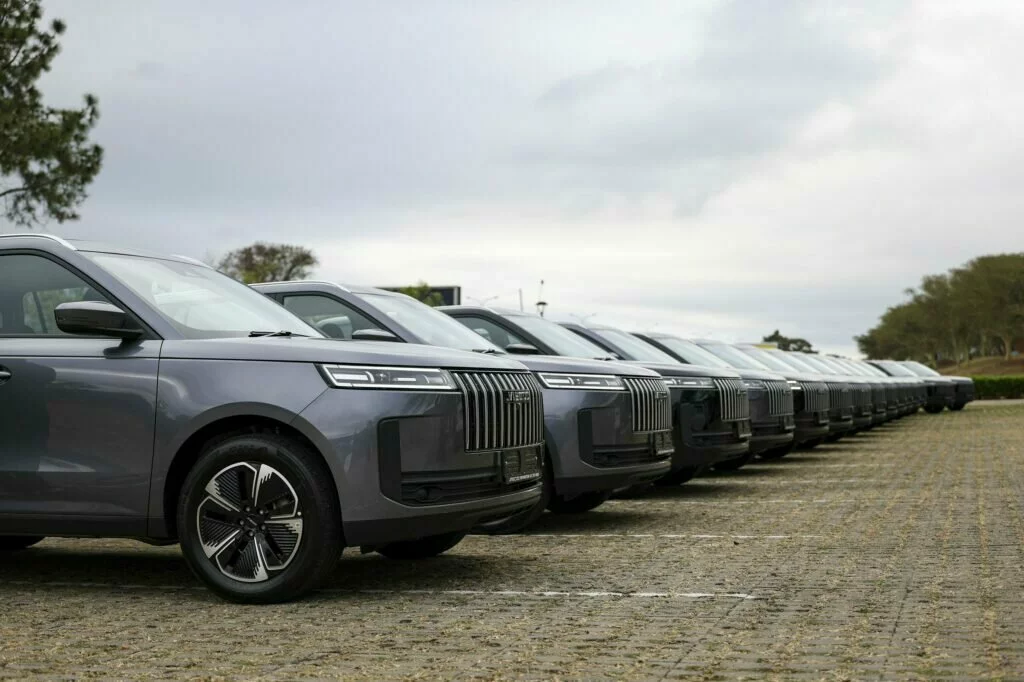 JAECOO J5 SHS brings hybrid efficiency and a 980 km range to the J5 family